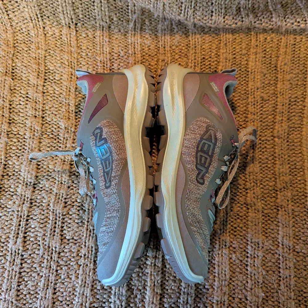 Keen Women's Terradora Flex Waterproof hiking shoe Sz. 11 - Picture 5 of 8
